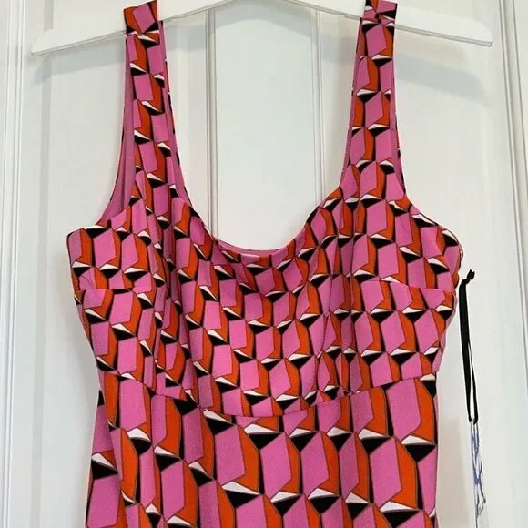 DVF Geometric Pink Shift Dress 👗 Designer 👩‍🎨 Luxury. 🌸Shine✨Like the Sun ☀️ - Picture 17 of 17